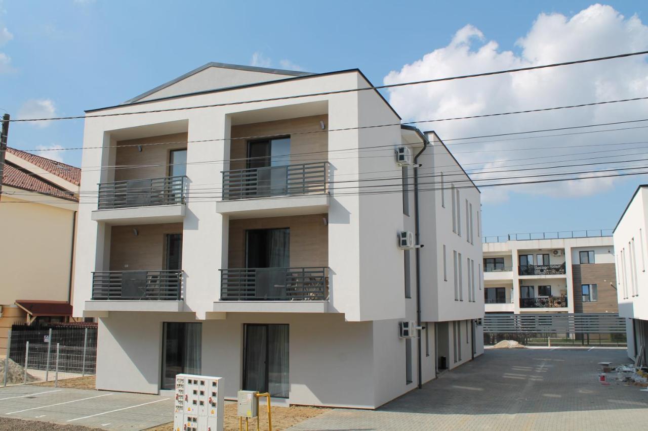 Visaj Homes Giroc Exterior foto